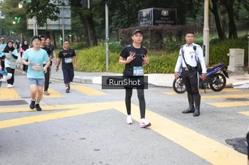Runner Photo 4257328