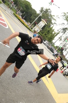 Runner Photo 4257372