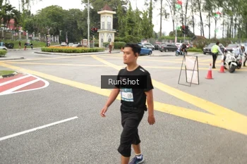 Runner Photo 4257383