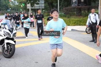 Runner Photo 4257429