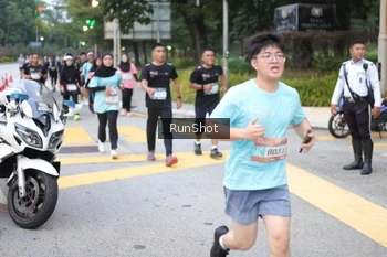 Runner Photo 4257439