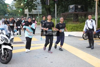 Runner Photo 4257522