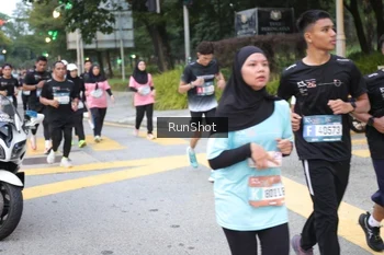 Runner Photo 4257641