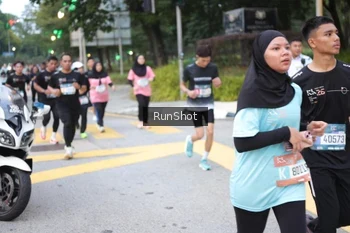 Runner Photo 4257662
