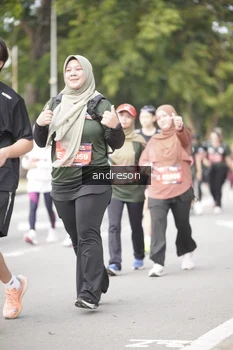 Runner Photo 4257717