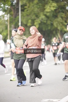 Runner Photo 4257718