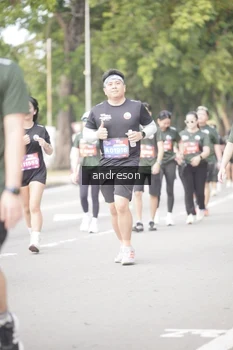 Runner Photo 4257728