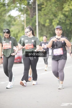 Runner Photo 4257735