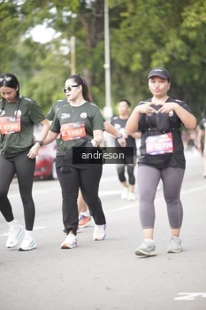 Runner Photo 4257736