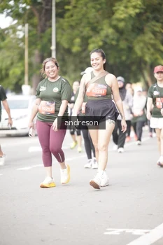 Runner Photo 4257743