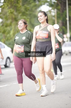 Runner Photo 4257751