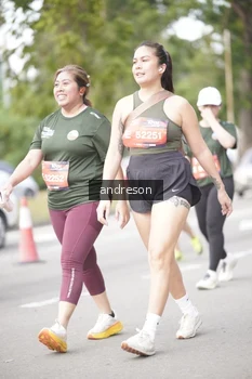 Runner Photo 4257753