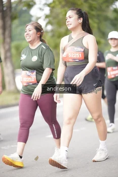 Runner Photo 4257756
