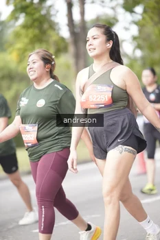 Runner Photo 4257760