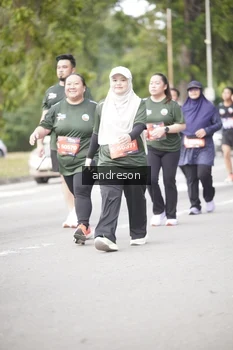 Runner Photo 4257767
