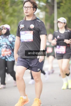 Runner Photo 4257780
