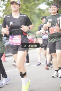 Runner Photo 4257783