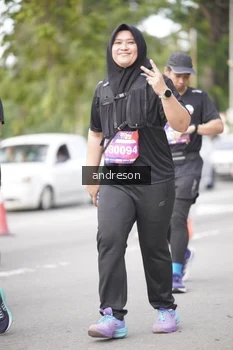 Runner Photo 4257789