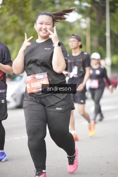 Runner Photo 4257799