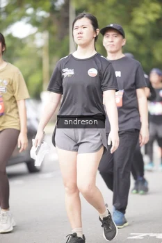 Runner Photo 4257826