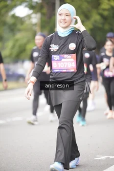 Runner Photo 4257834