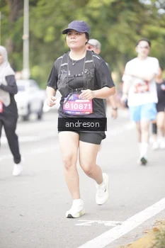 Runner Photo 4257845