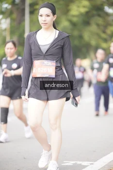 Runner Photo 4257853