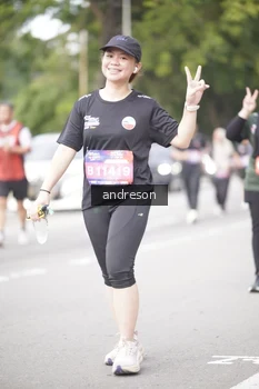 Runner Photo 4257868