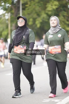 Runner Photo 4257873