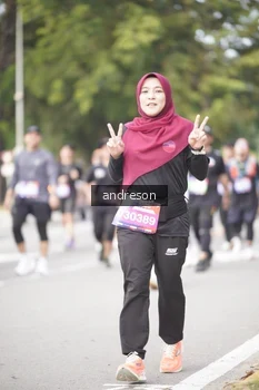 Runner Photo 4257878
