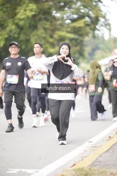 Runner Photo 4257882