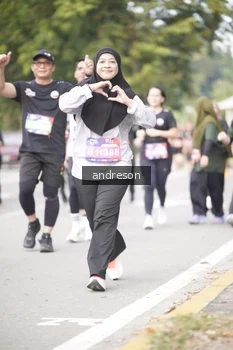 Runner Photo 4257886