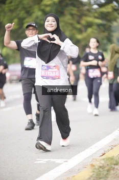 Runner Photo 4257888