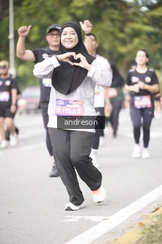 Runner Photo 4257889