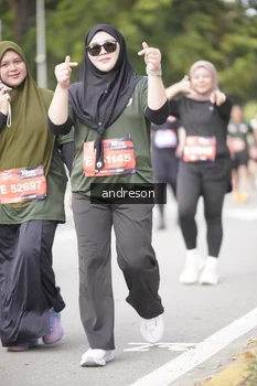 Runner Photo 4257899