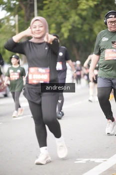 Runner Photo 4257904