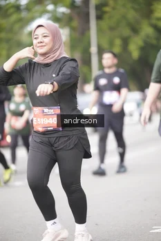 Runner Photo 4257907