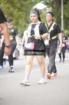 Runner Photo 4257916