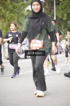 Runner Photo 4257921