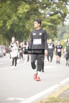 Runner Photo 4257940