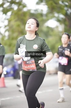 Runner Photo 4257950