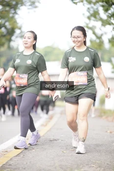 Runner Photo 4257971