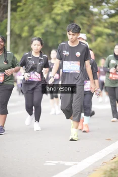 Runner Photo 4257985