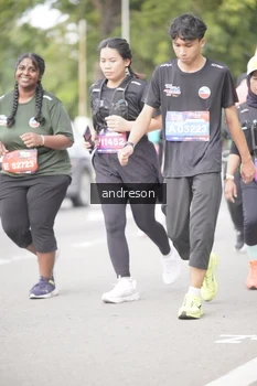 Runner Photo 4257987
