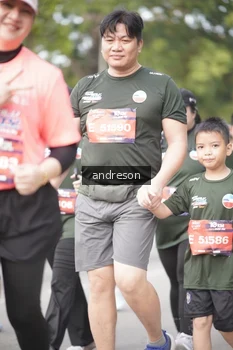 Runner Photo 4257993