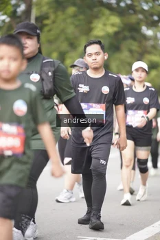 Runner Photo 4257994