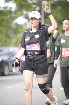 Runner Photo 4258005