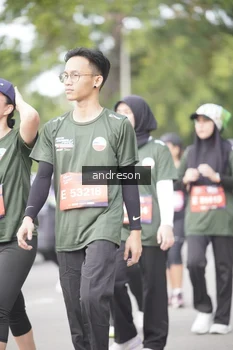 Runner Photo 4258006