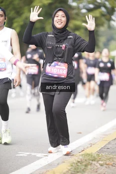 Runner Photo 4258012