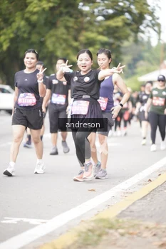 Runner Photo 4258016